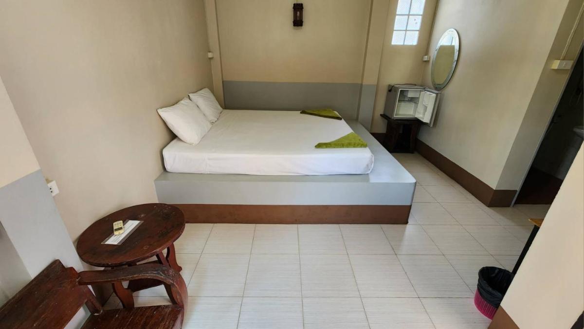 Sarin Guesthouse สาริน - Housity