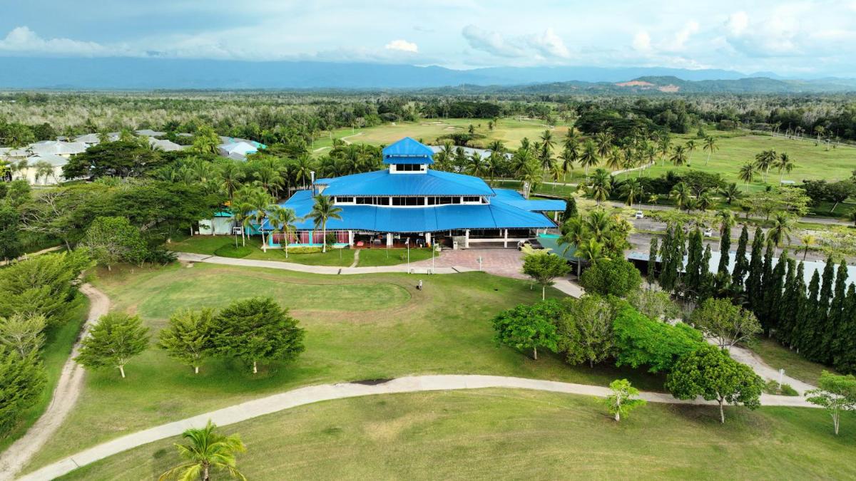 Artitaya Borneo Golf & Resort - Housity