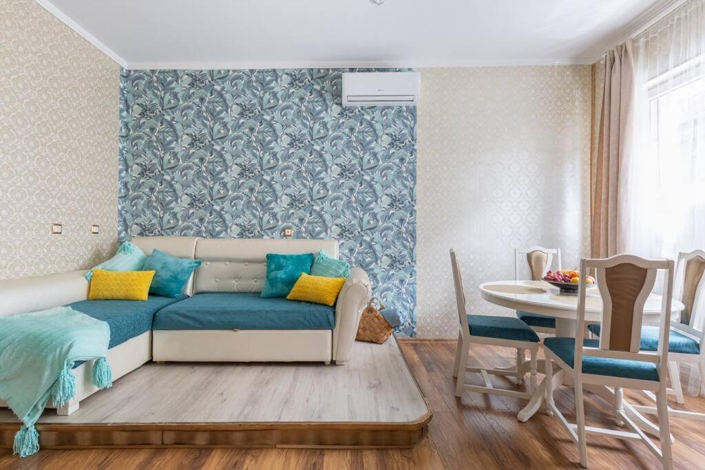 Suitetrails - Stylish Central Budapest Apartment
