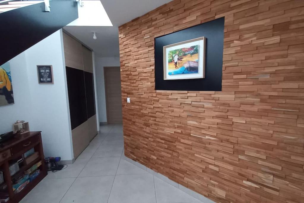 chambre d'hote dans villa avec piscine - Housity