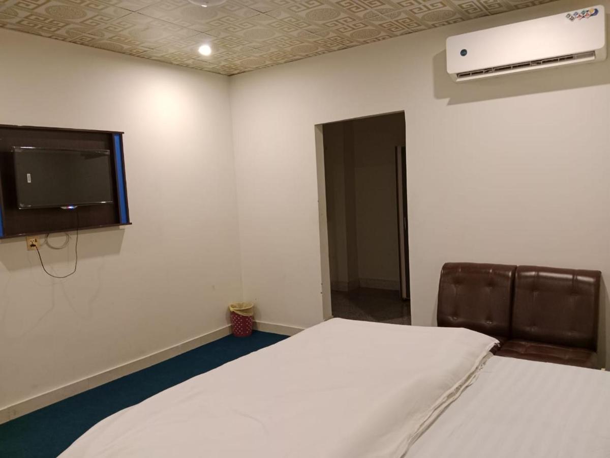 Suitetrails - Hotel Royal Sweet