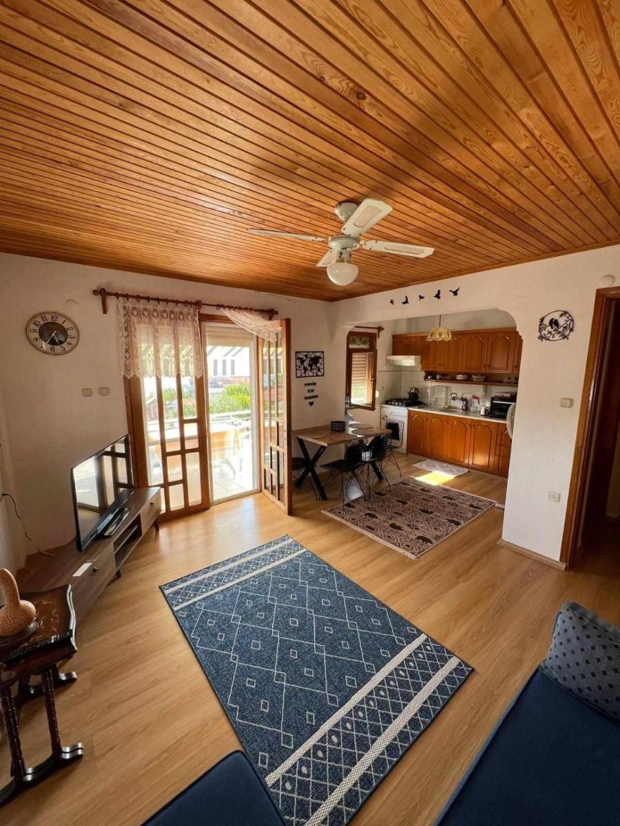 Stylish 3 room apartment with amazing sea views - Housity