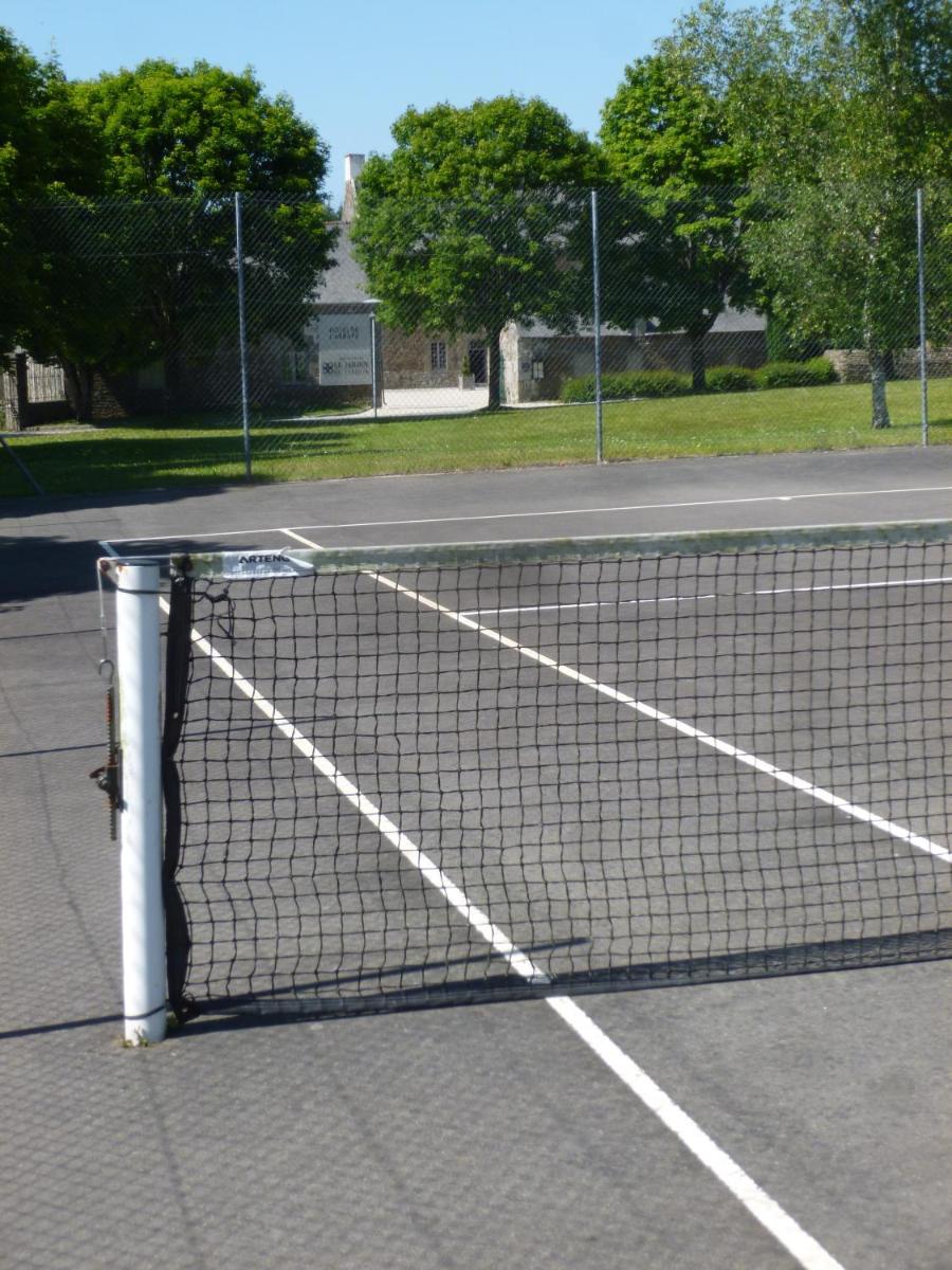 Tennis ou squash au sein de l'hôtel ou à proximité