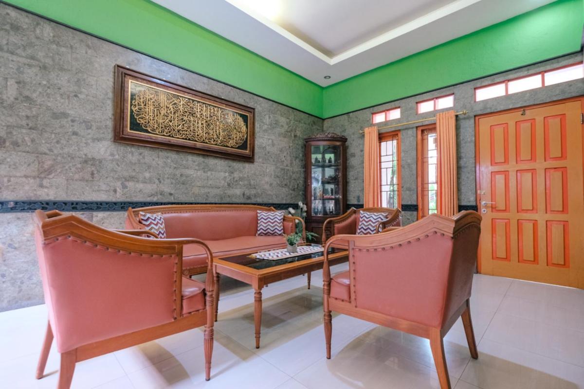 Homestay Simply Homy Jogja dekat Gembira Loka Zoo - Housity