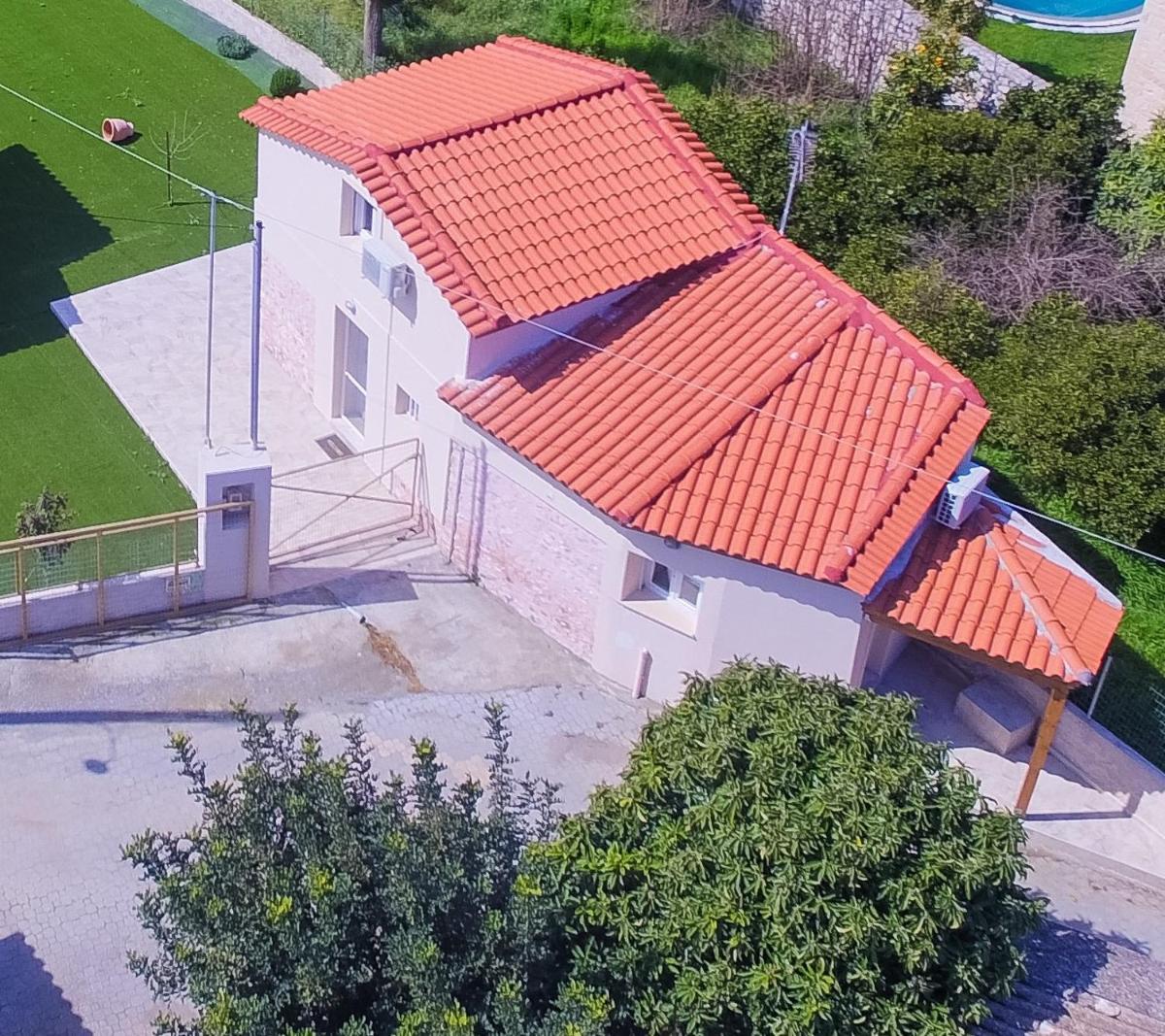 Villa Ariadni - Cretan Hospitality - Housity