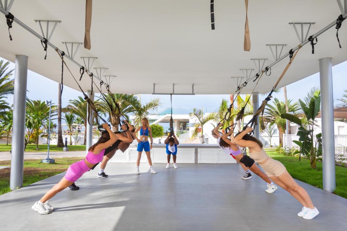 Clientes alojados en Hotel Riu Gran Canaria - All Inclusive