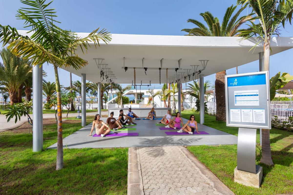 Clientes alojados en Hotel Riu Gran Canaria - All Inclusive