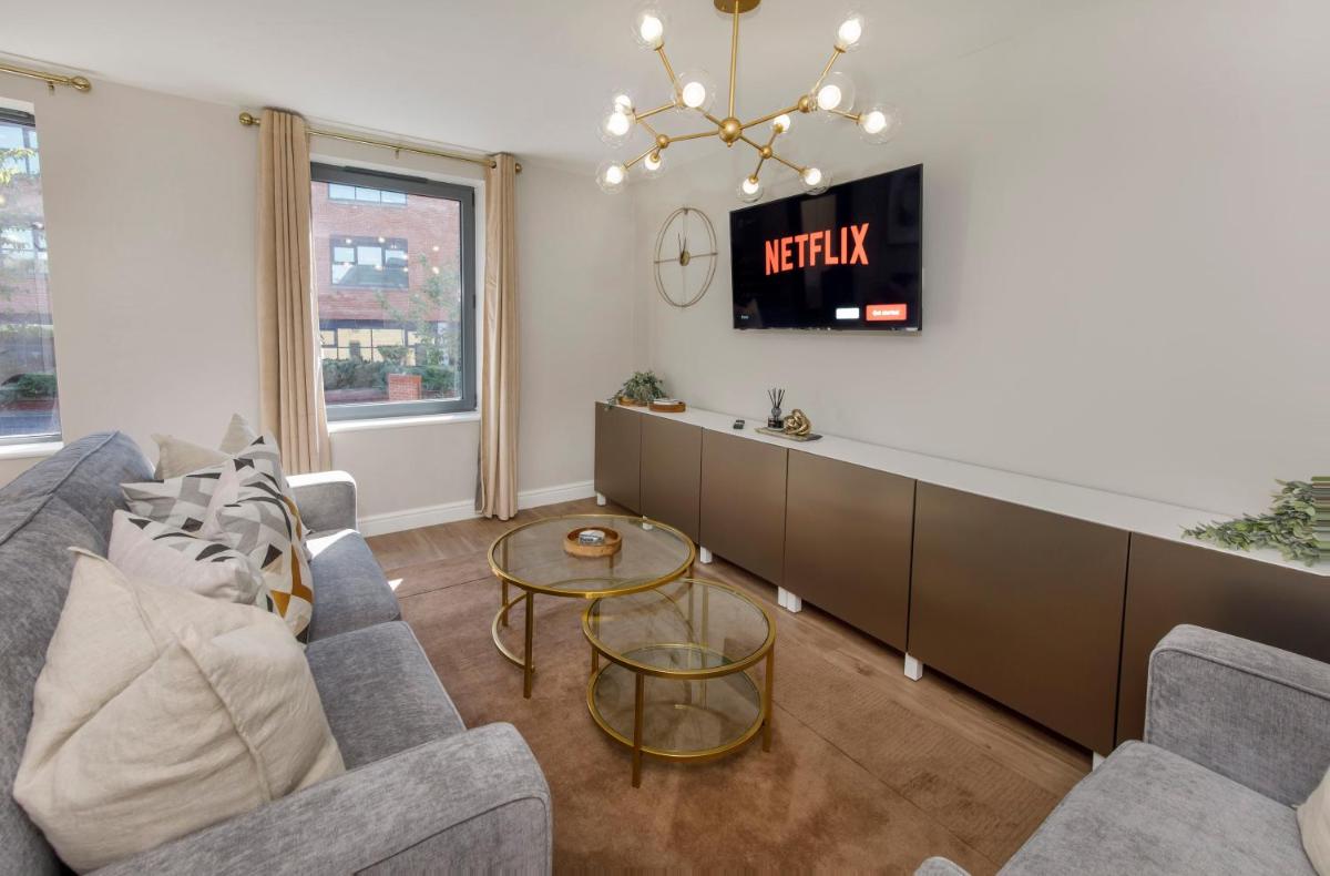 Crescent Court modern and luxurious Apartments York - Hizvo