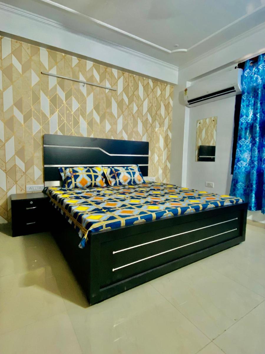 2 Bhk apartment ,Solanki residency nearby airport - Housity