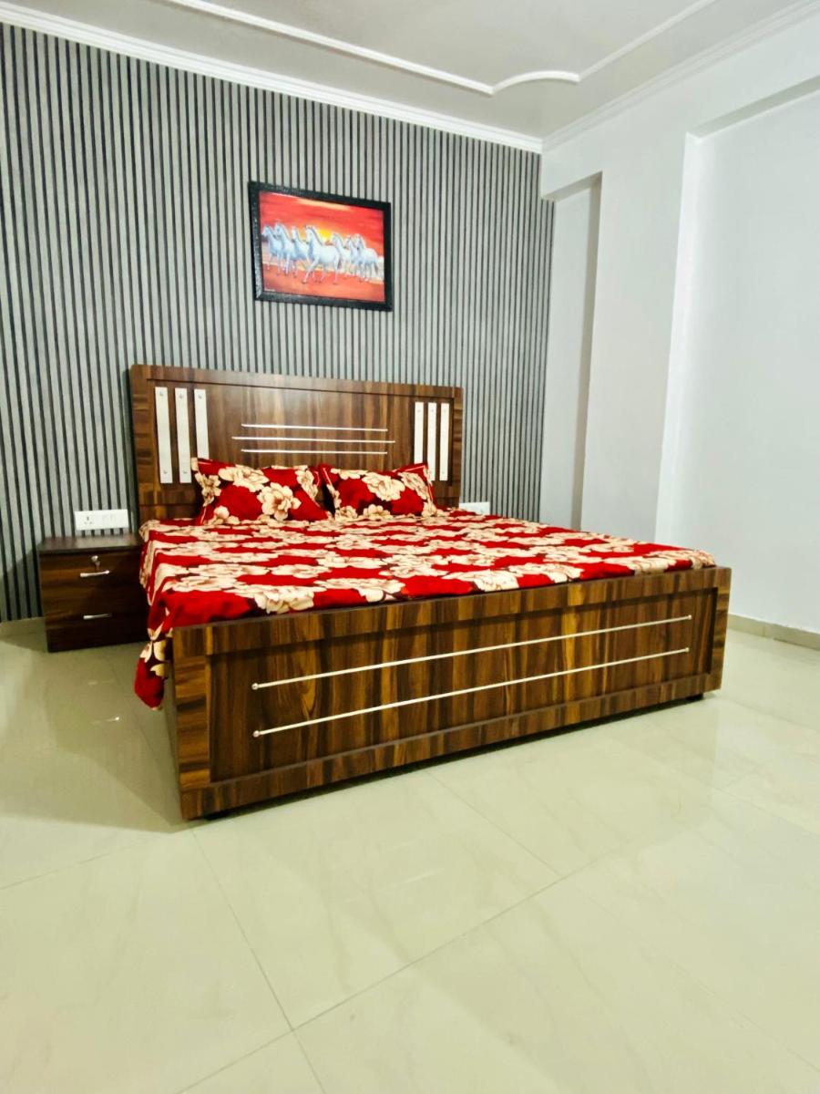 2 Bhk apartment ,Solanki residency nearby airport - Housity