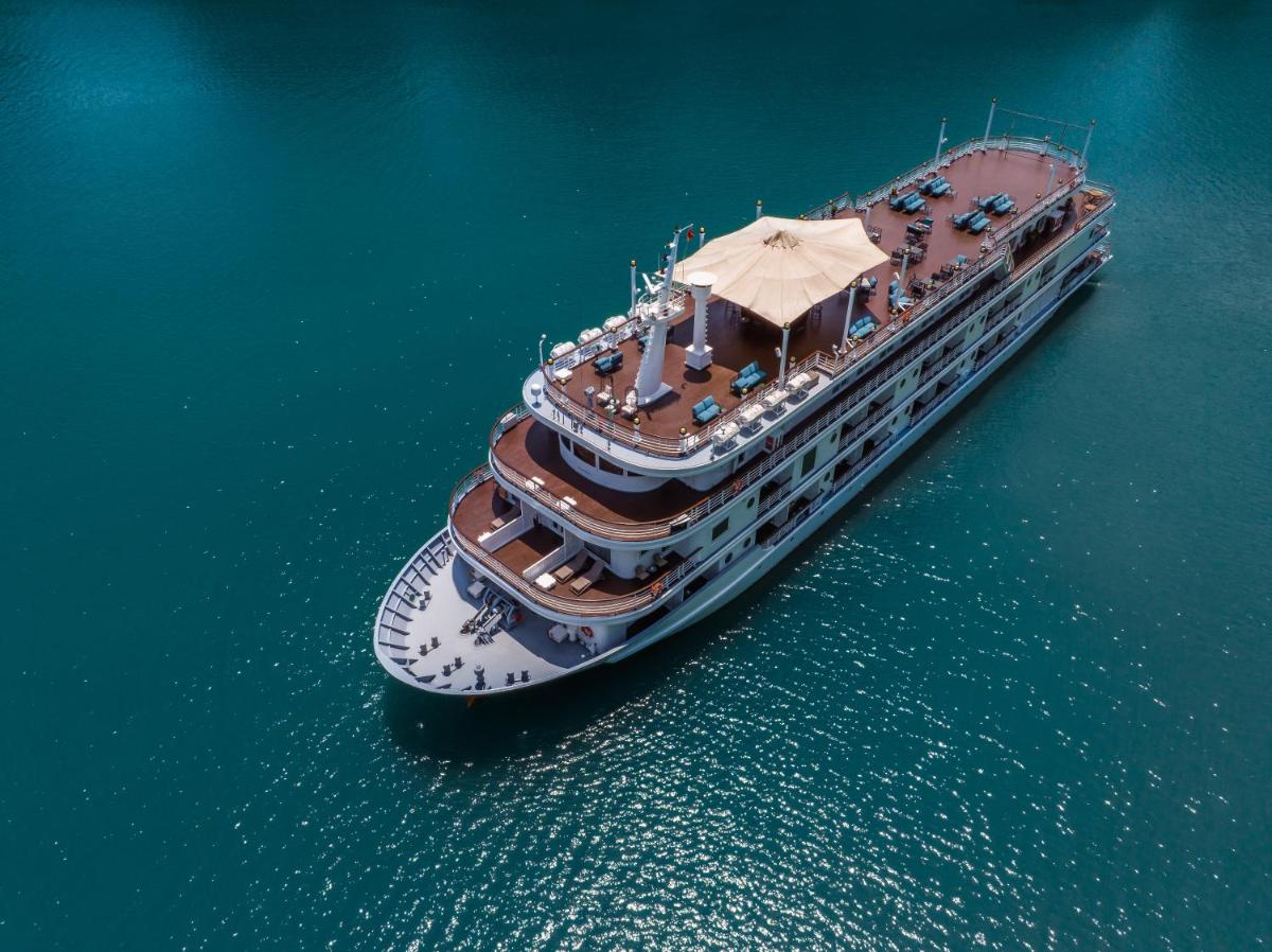 Ambassador Signature Cruise - Lan Ha Bay - Housity