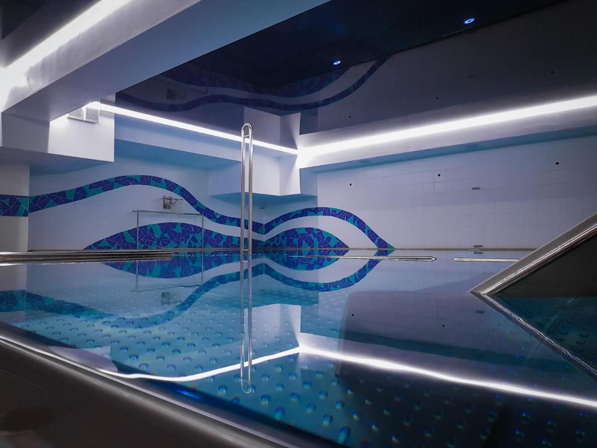 Hotel Mi?osz Restauracja, Basen dla dzieci, Sala Zabaw, Si?ownia - Housity