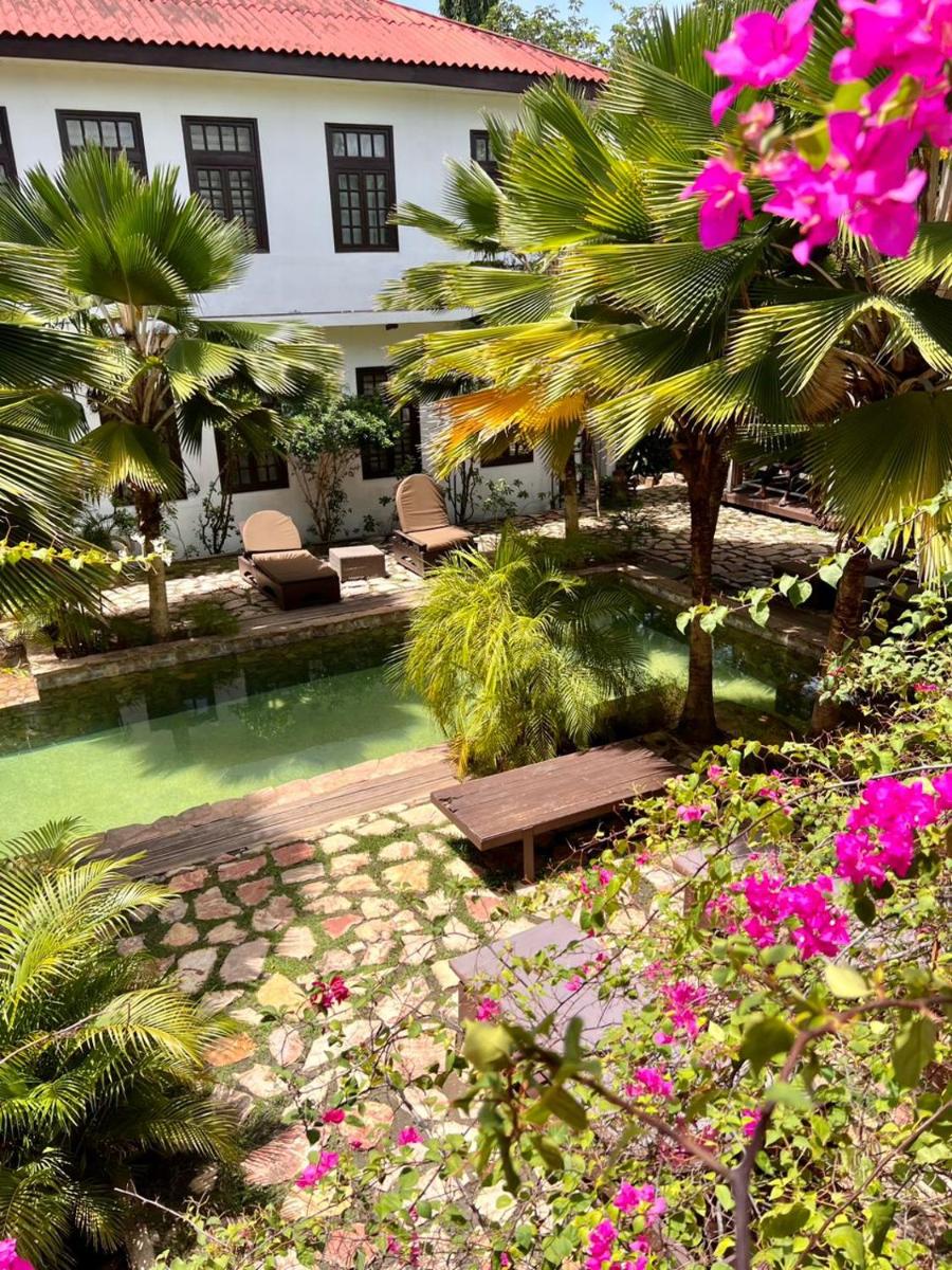 Olma Colonial Suites - Housity