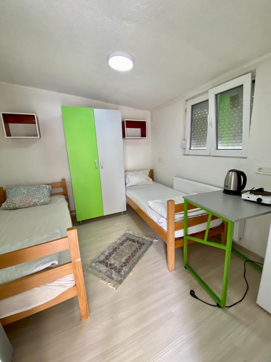 Aura Apartments - Housity