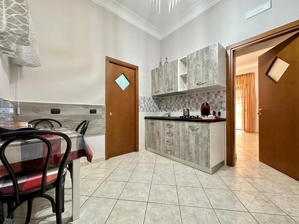 Moonlight - Housity