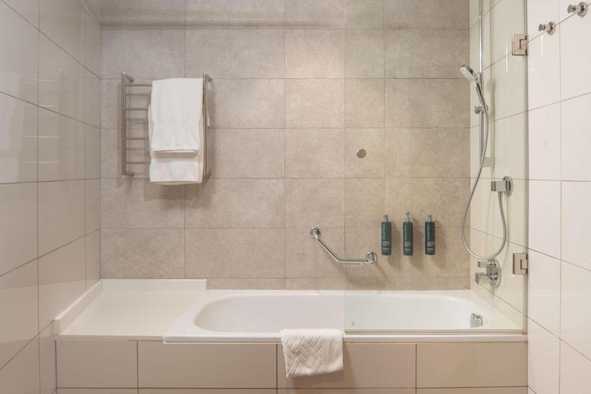 Suitetrails - Hilton Garden Inn Mbabane