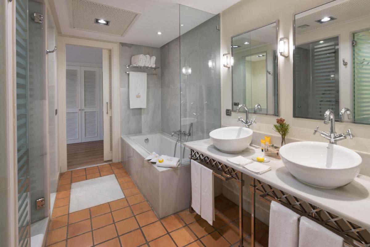 Un baño de Bahia del Duque