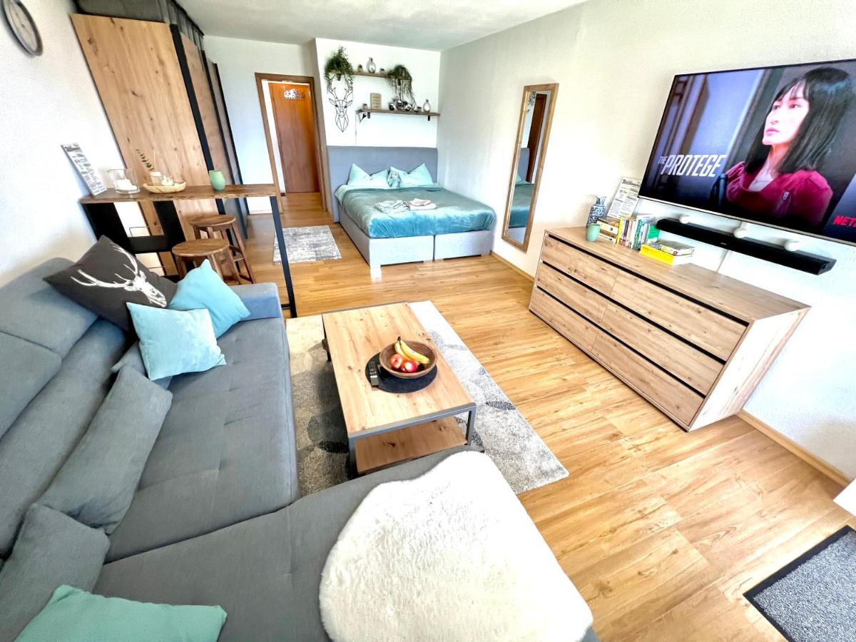 Moderne, 1-Zimmer Ferienwohnung mit Bergblick - Housity