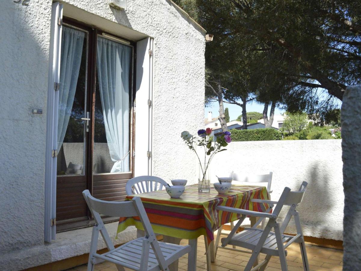 Appartement moderne avec terrasse à 1500m de la plage, parking privé, lave-linge, 4 couchages - FR-1-249-177 - Housity