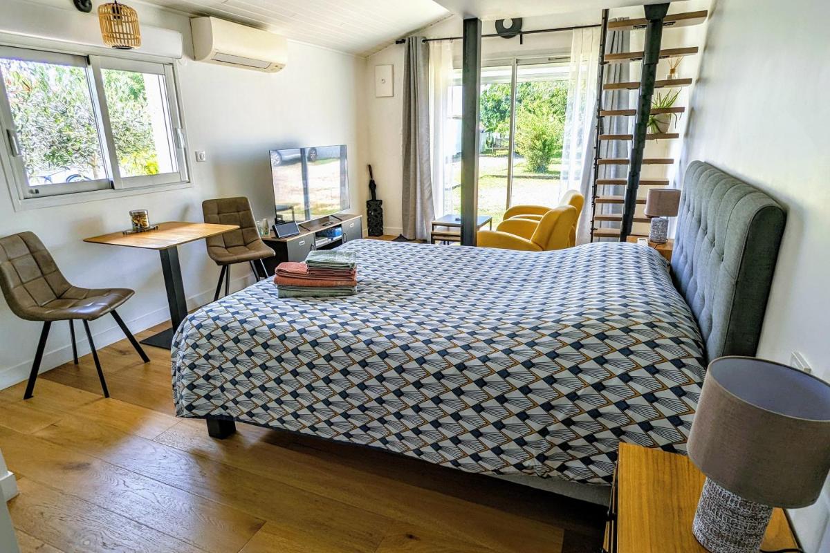Studio indépendant, calme, avec parking privé et grand jardin, proche de Toulouse - Housity