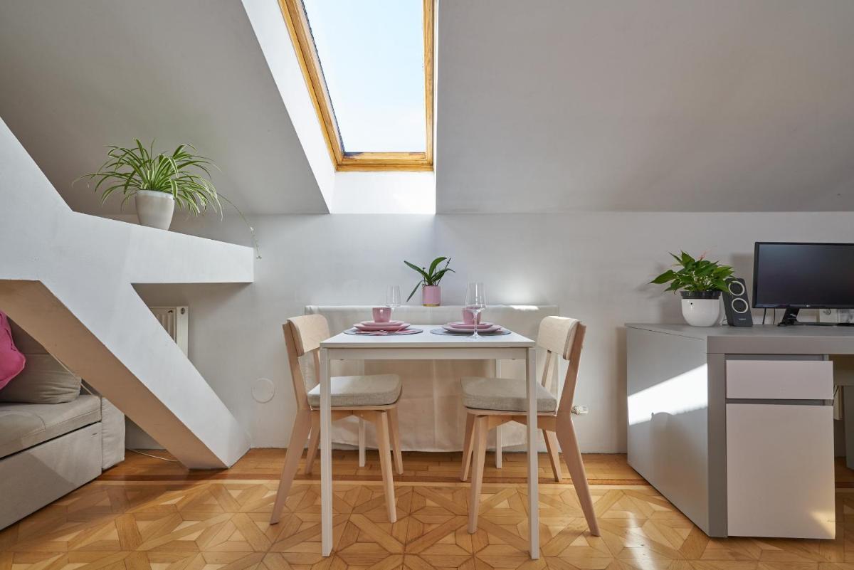 Suitetrails - Big Apartment in Guesthouse
