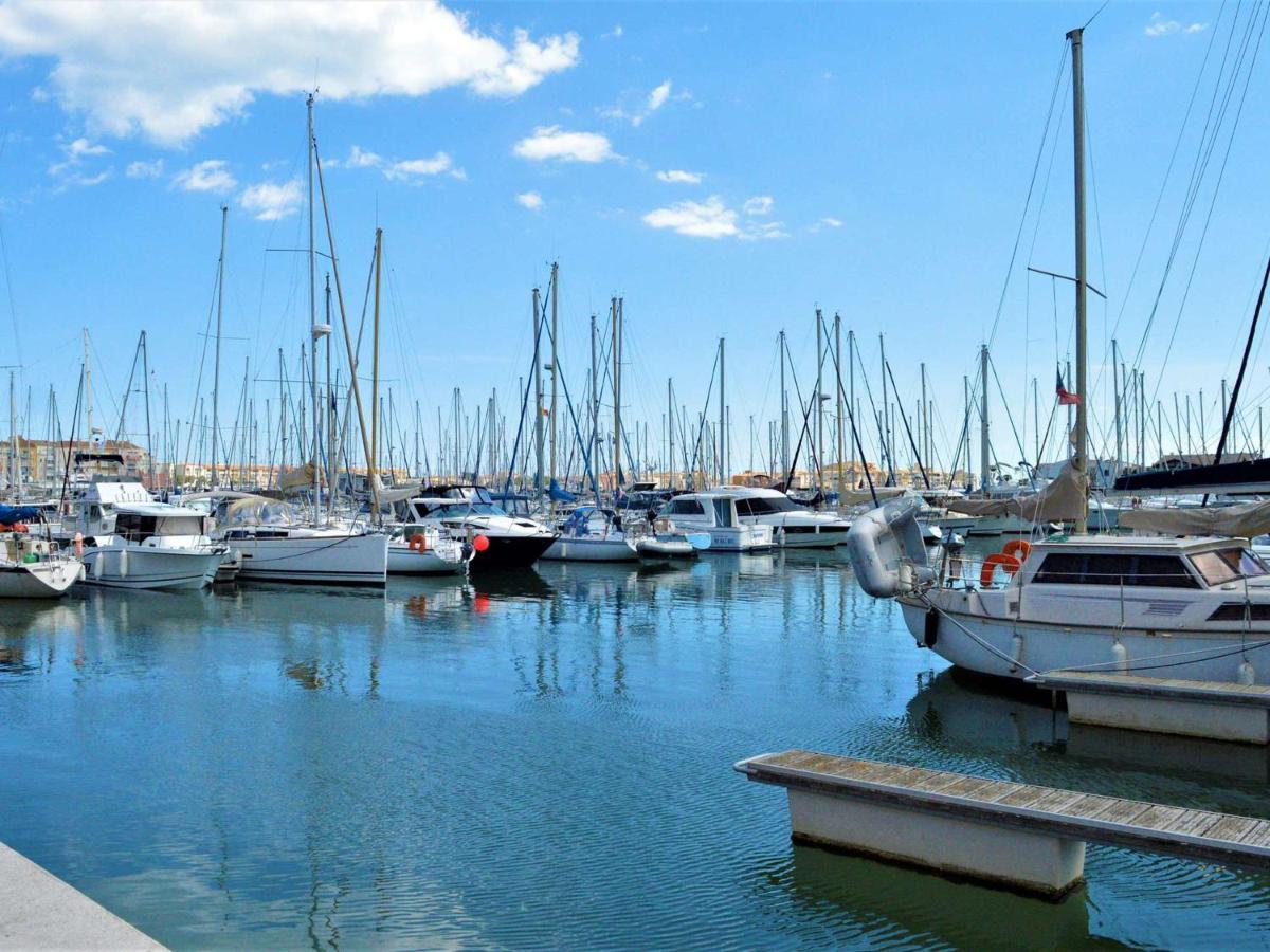 Studio rénové au Cap d'Agde : 4 couchages, clim, proche plage et port, parking à proximité - FR-1-249-351 - Housity