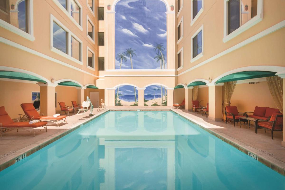 Hilton Los Angeles/San Gabriel - Housity