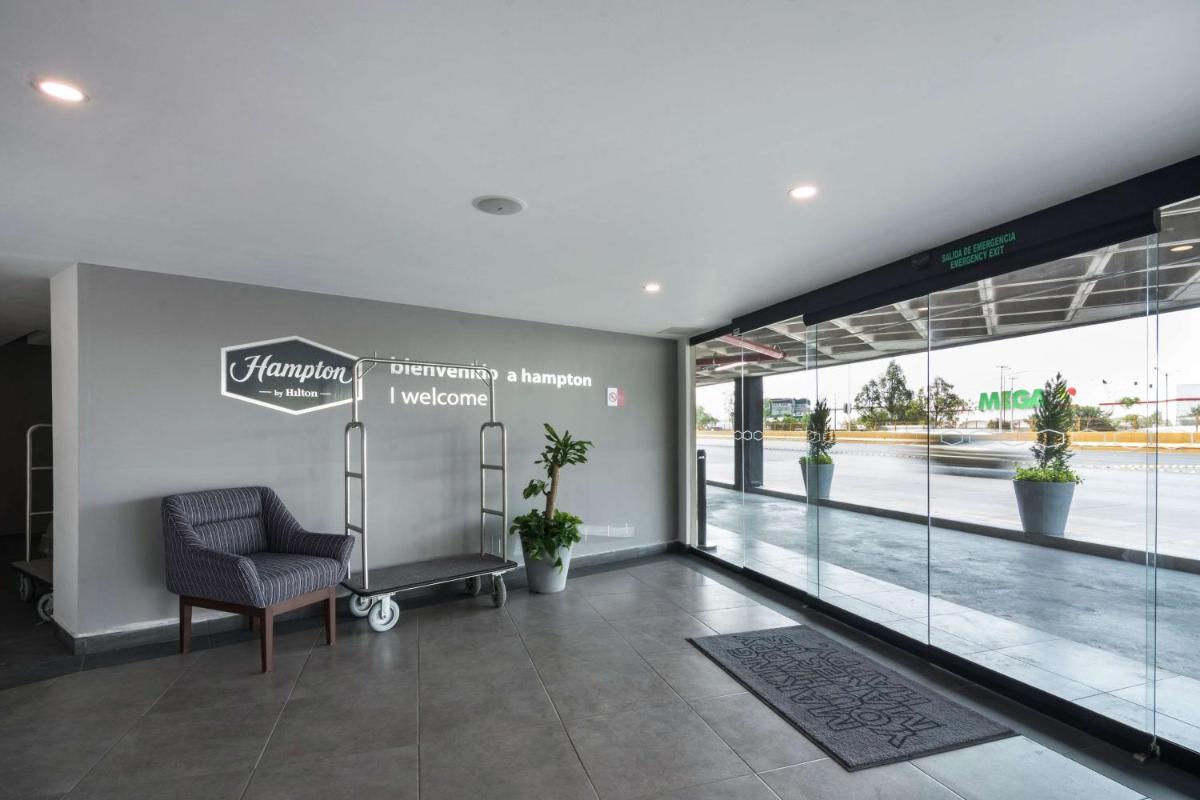 Hampton Inn By Hilton San Luis Potosi - Housity
