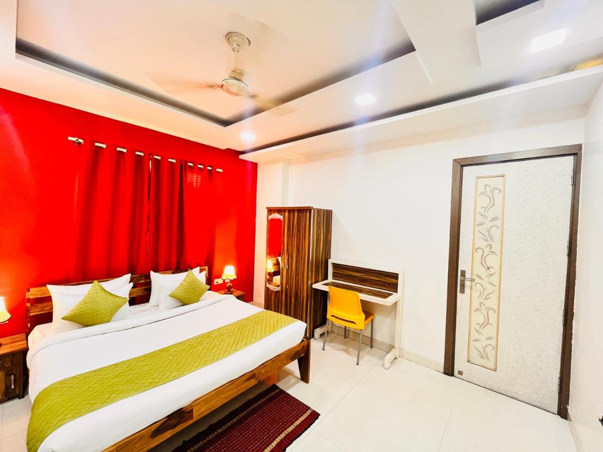 Hotel Park Pride Pitampura New Delhi, Couple Friendly - Hizvo