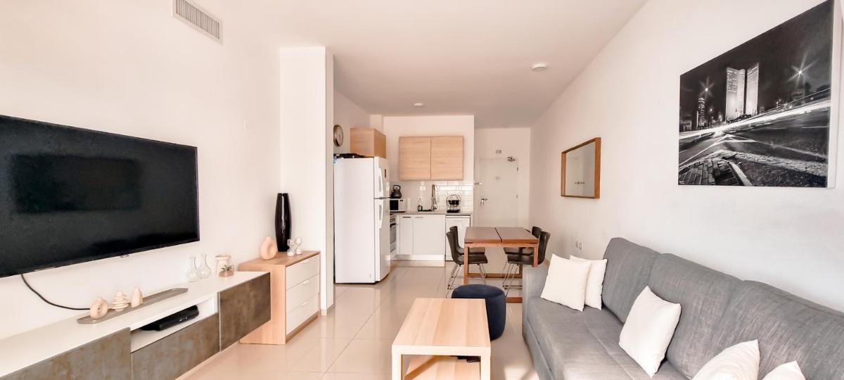 Suitetrails - BnBIsrael apartments - Ben Yehuda Nuage