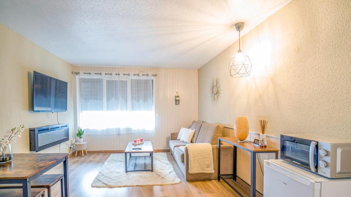 Studio Cosy au Pied des Pistes - Vacances au Ski LP103 - Housity