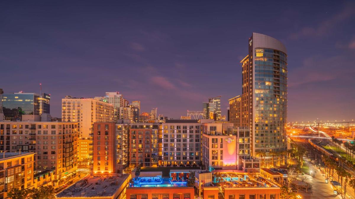 Hilton San Diego Gaslamp Quarter - Hizvo