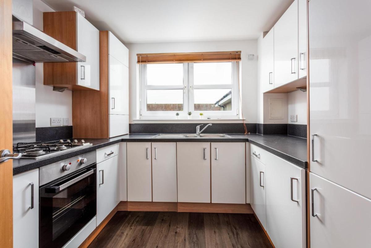Elms Way No33 – Donnini Apartments - Housity