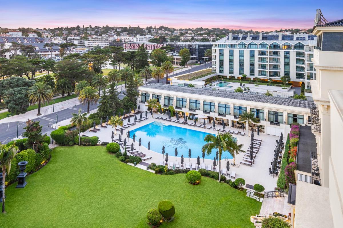 A piscina em ou perto de Palácio Estoril Hotel, Golf & Wellness