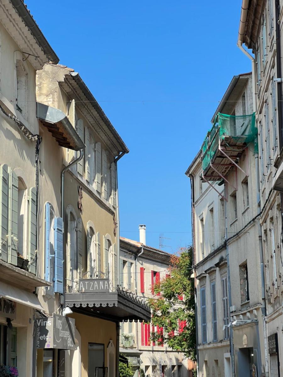 à St Rémy Petite maison au coeur du village - Housity