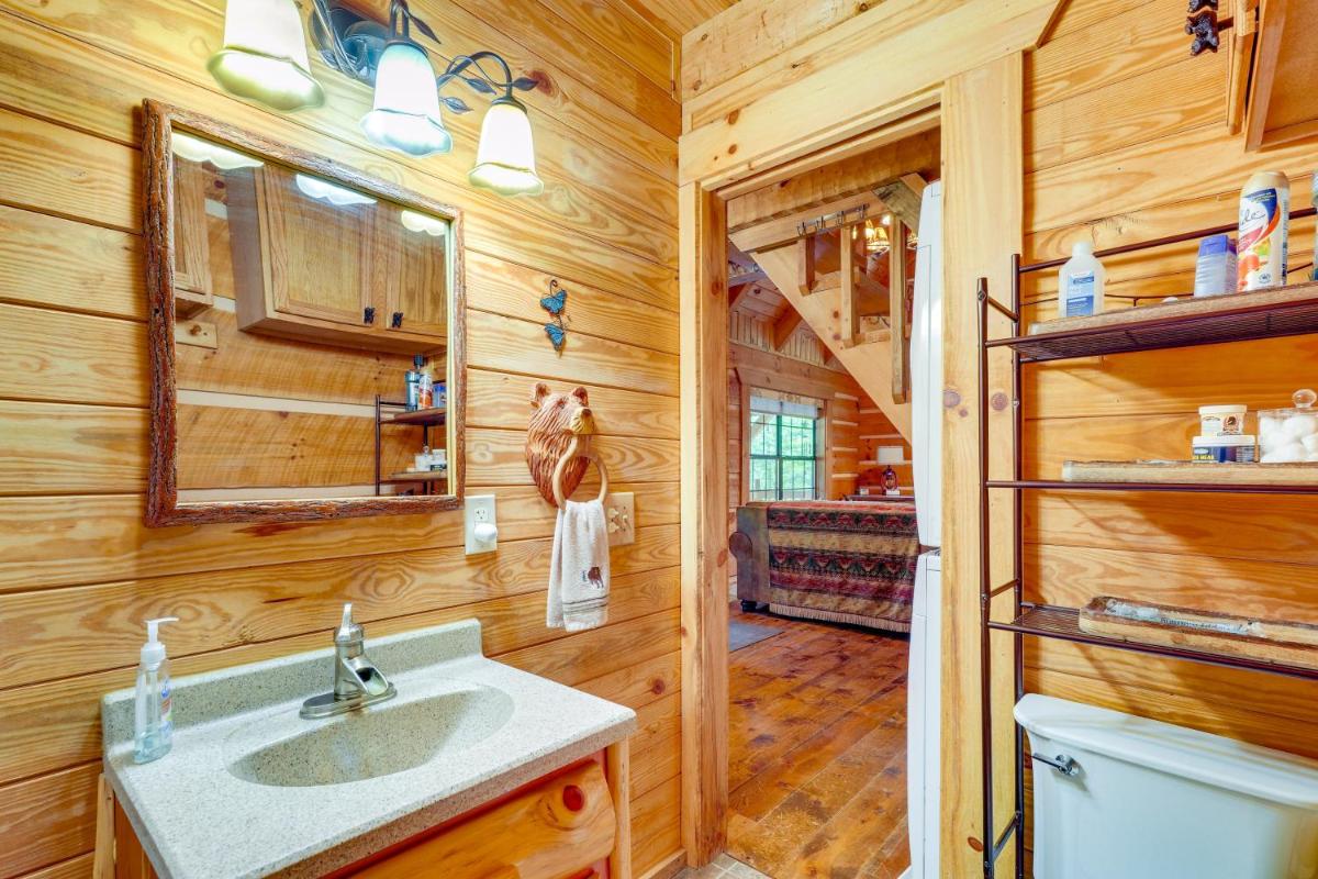 Cozy Log Cabin on 11 Acres 3 Mi to Cherokee Lake! - Housity