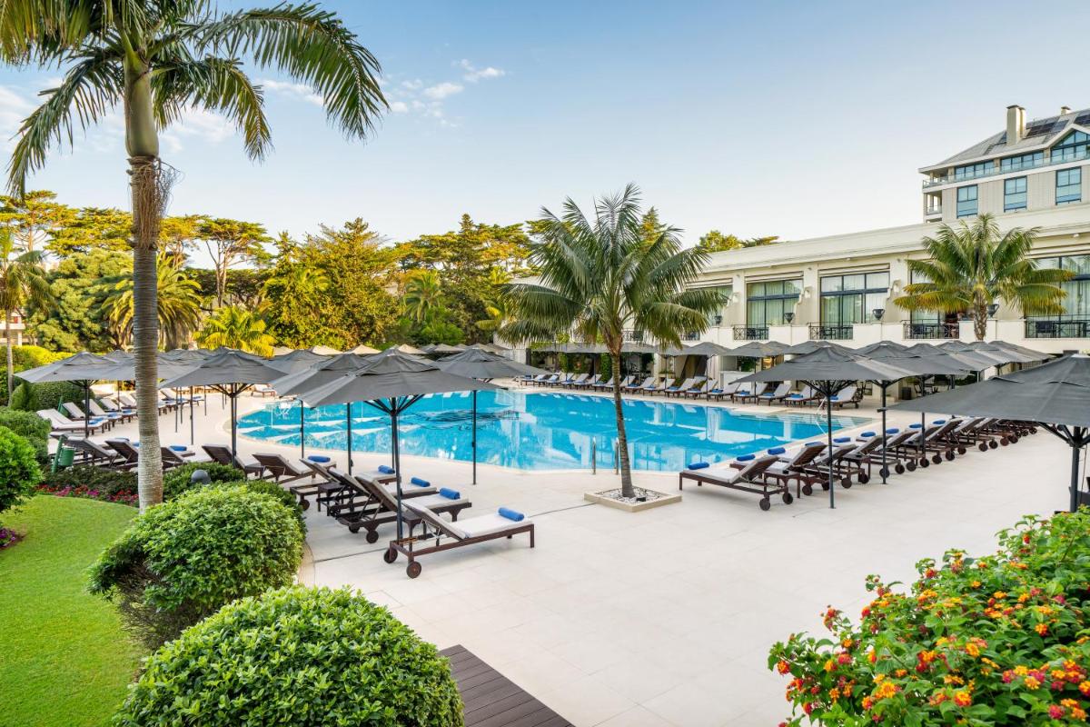 A piscina em ou perto de Palácio Estoril Hotel, Golf & Wellness