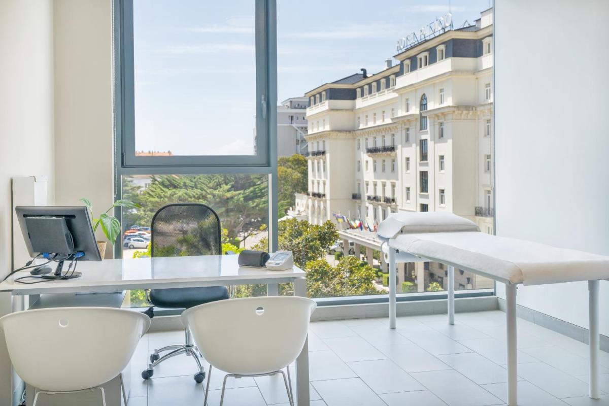 Uma varanda ou terraço em Palácio Estoril Hotel, Golf & Wellness