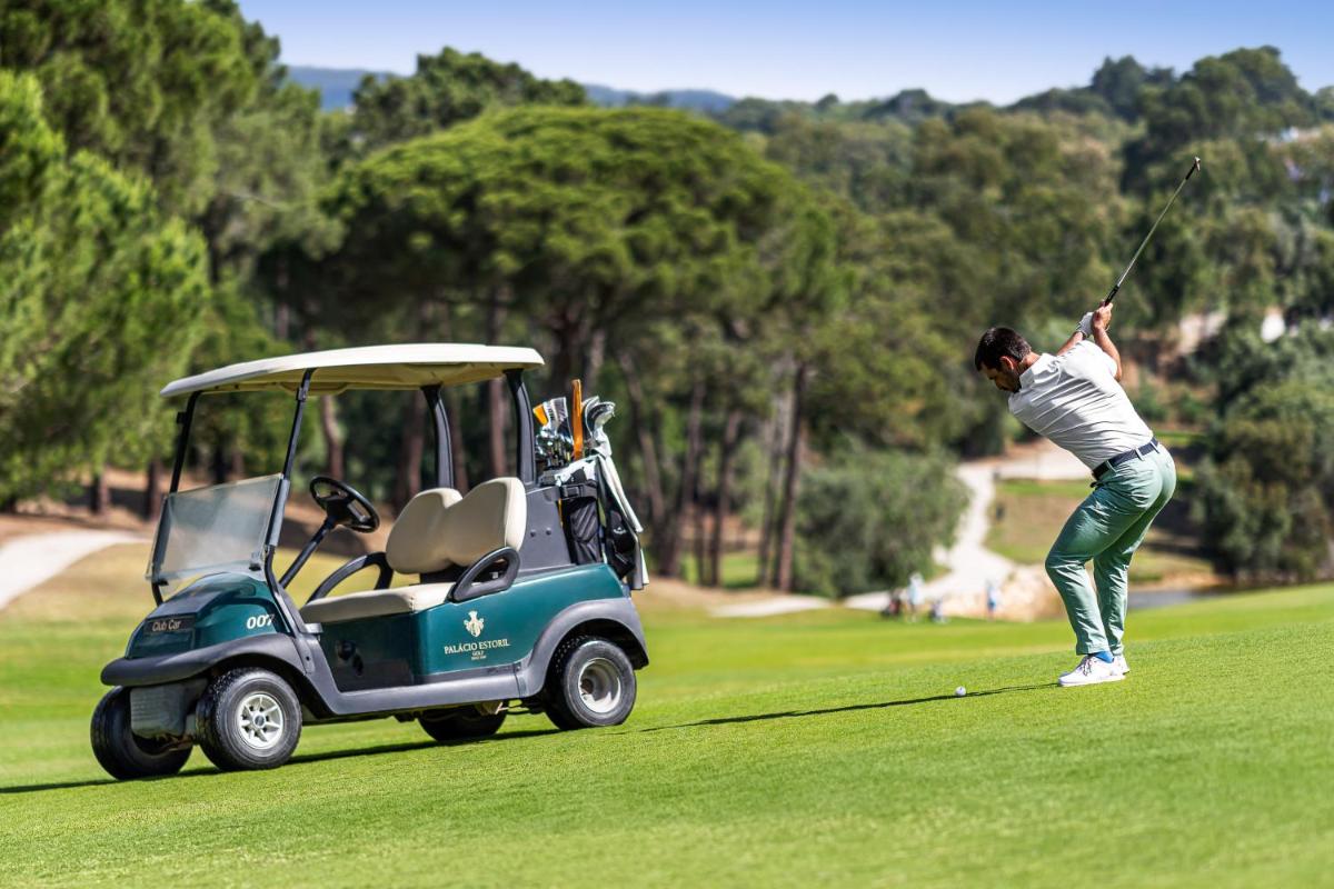 As comodidades de golfe no hotel ou nas proximidades