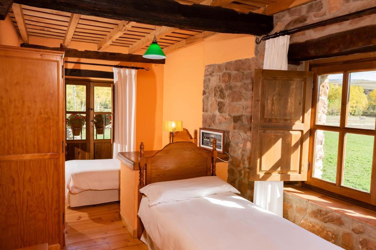 Hotel Rural La Aceña - Housity