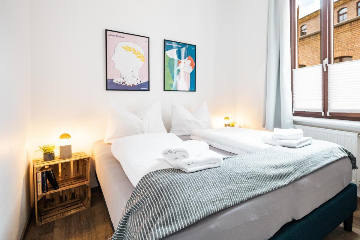 Apartments am Neuen Theater - Parkplatz nach Verfügbarkeit - Altstadt - Küche - Wifi - Powered by Ko-Living - Housity