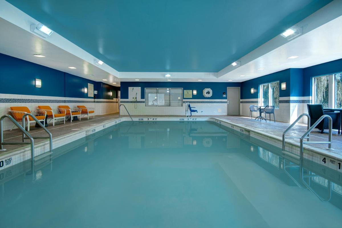Hampton Inn & Suites Yonkers - Housity