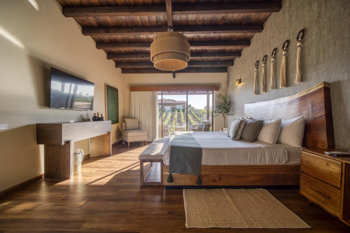 Suitetrails - Emmalu Hotel Boutique