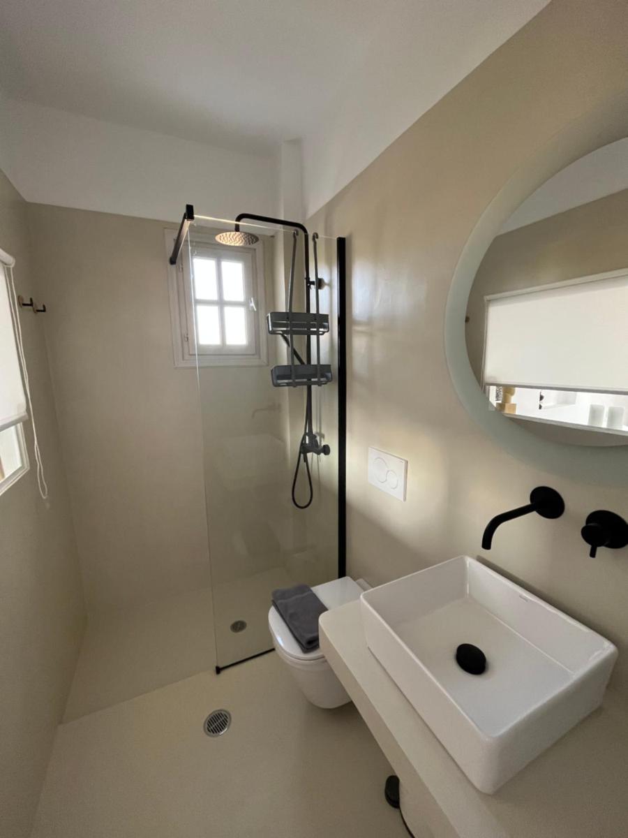 Akrolithos studios - Housity