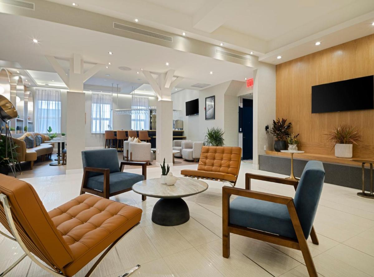 Suitetrails - voco Fiorello - LaGuardia East, an IHG Hotel