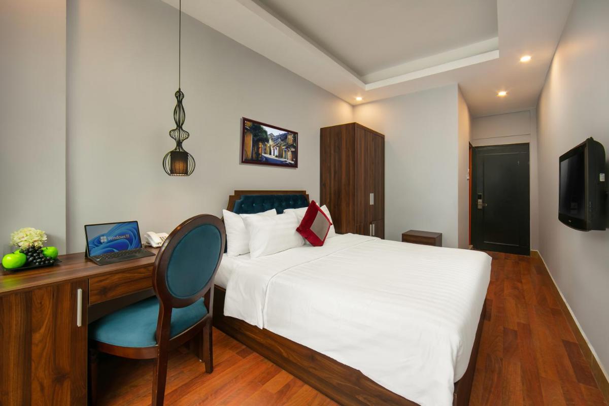 Sonata Premier Hotel & Spa - Housity