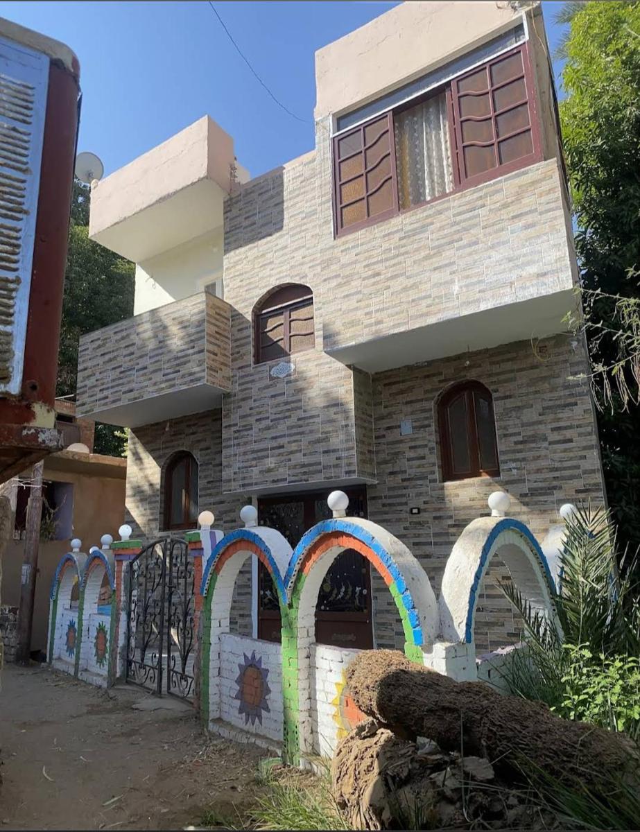 Sunrise shiny Nubian Guest House - Housity