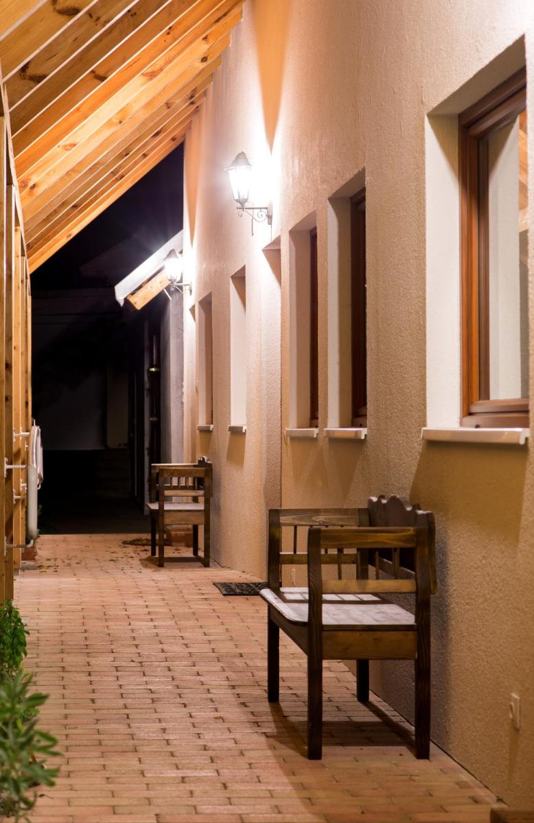 Almafás Apartmanház Őrség - Housity