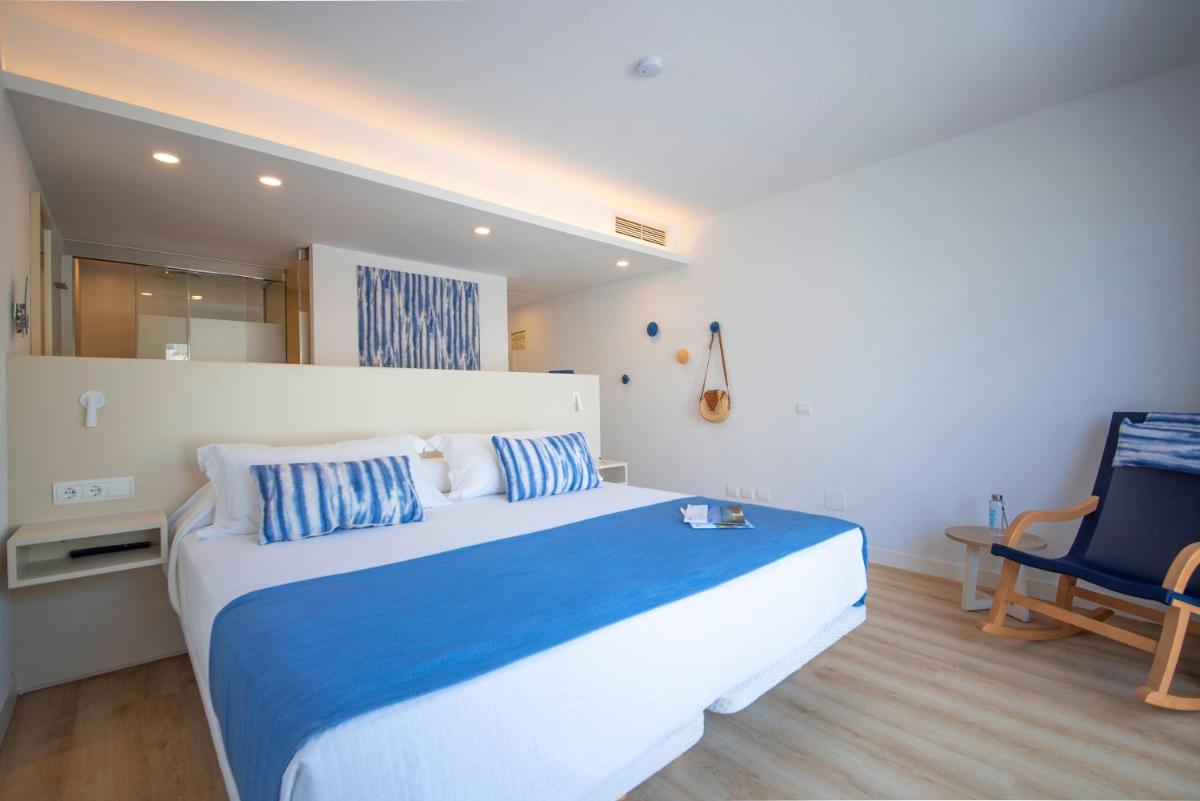 Cama o camas de una habitación en Blau Punta Reina