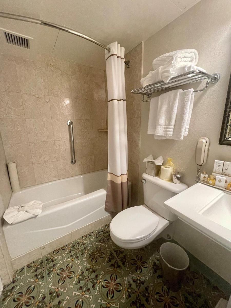 The Mission Inn Hotel and Spa - Housity